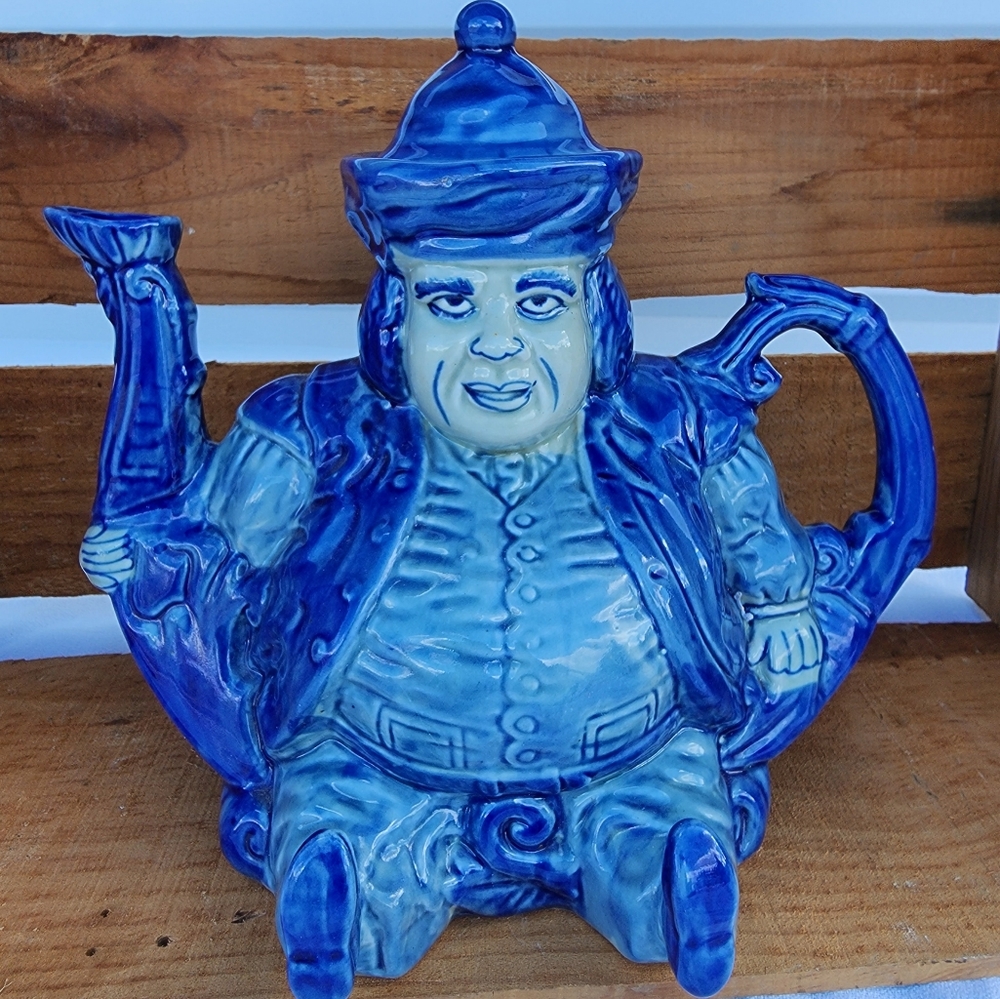 Victorian Ironstone Royal Armsflow Blue Teapot " Buddha Toby